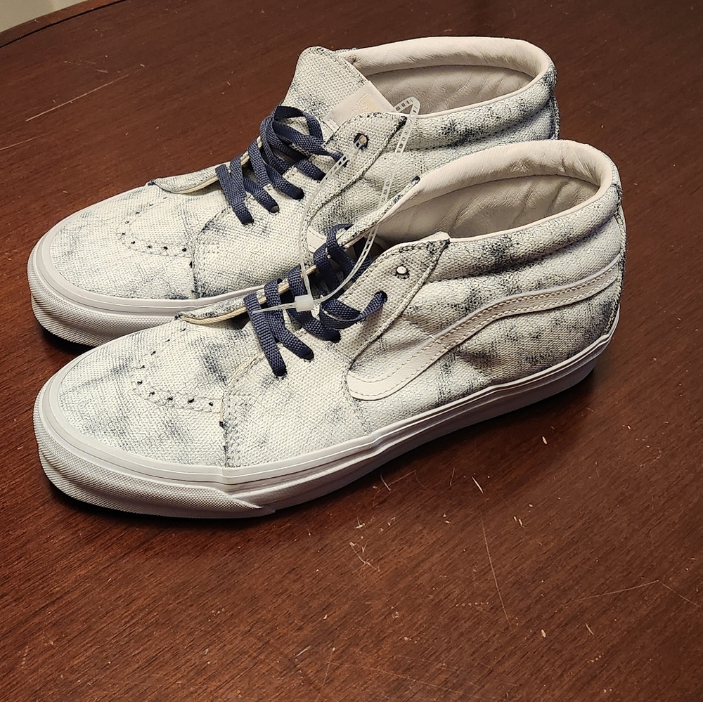 Vans half cab leather sneaker